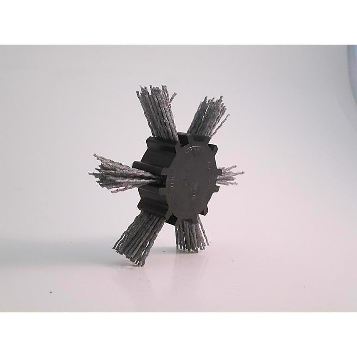 Dico 541-776-4 4 in. Dia. Aluminum Oxide Mandrel Mounted Flap Brush 80 Grit 1/pc.
