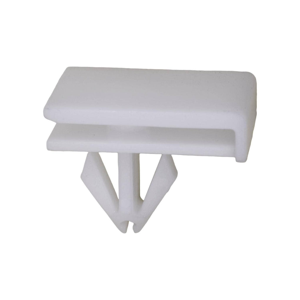 Auveco 20972 GM Moulding Clip