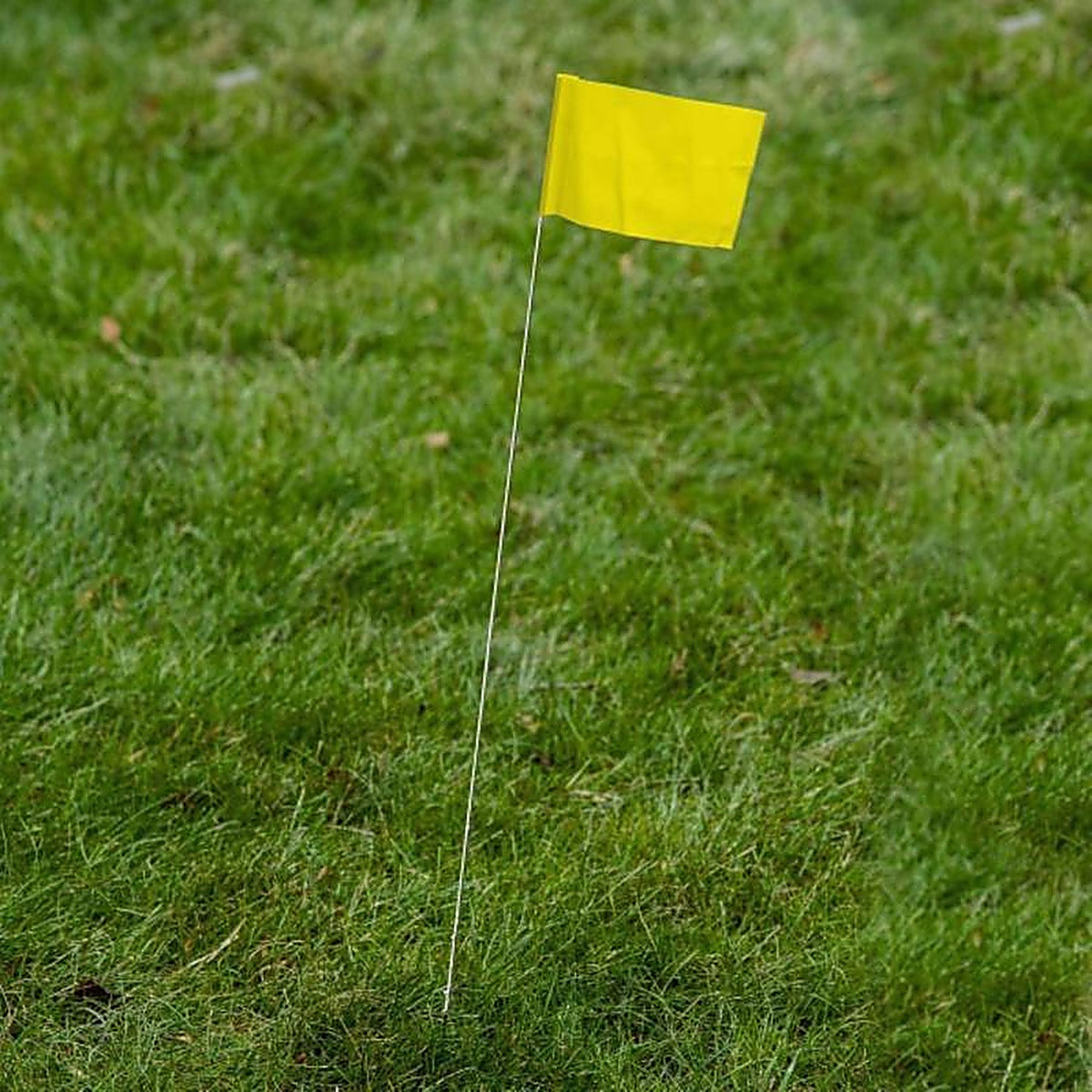 C.H. Hanson 15084 21 in. Yellow Marking Flags Polyvinyl 100/Pack