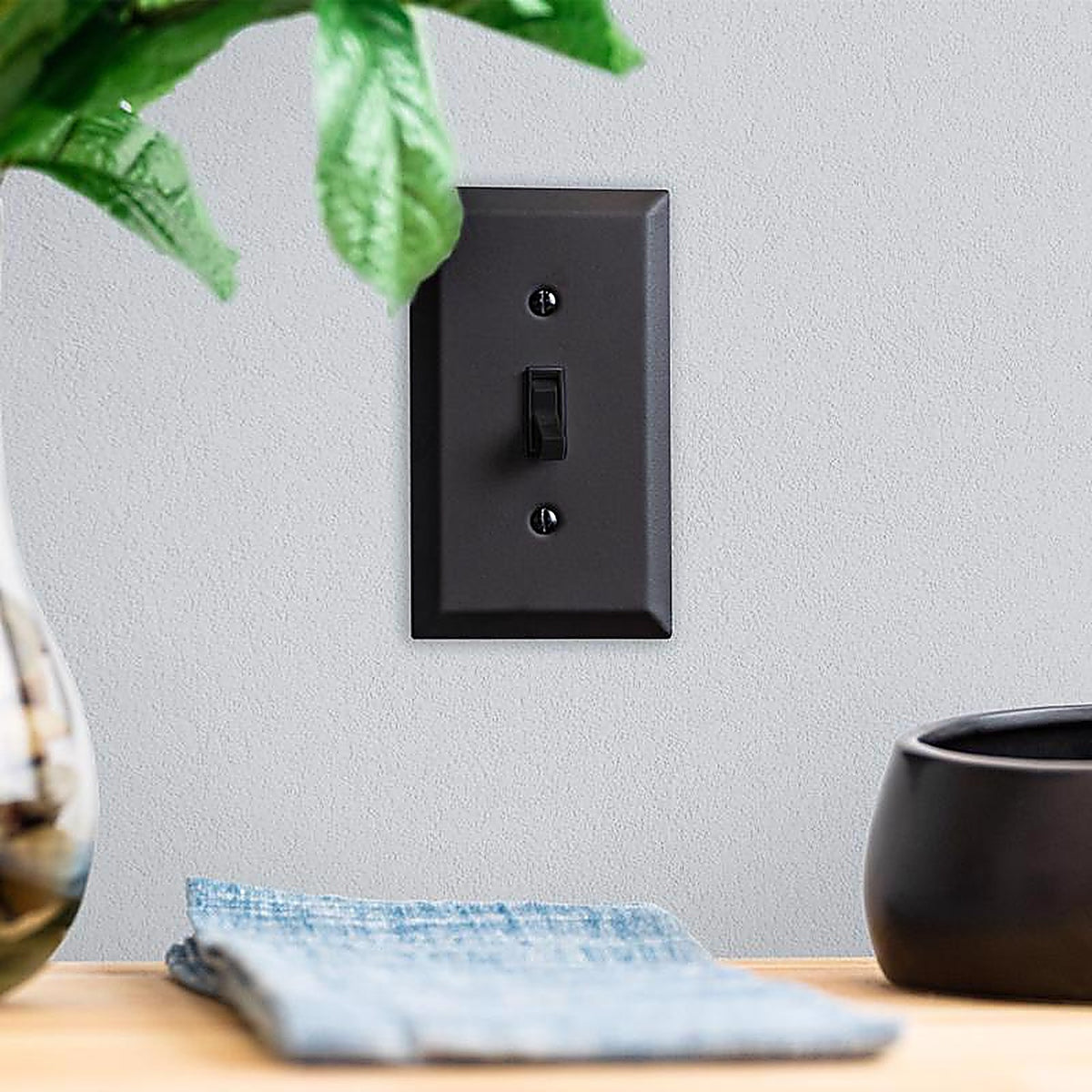 Amerelle 163RMB Century Matte Black 1 gang Stamped Steel Rocker Wall Plate 1/Pack