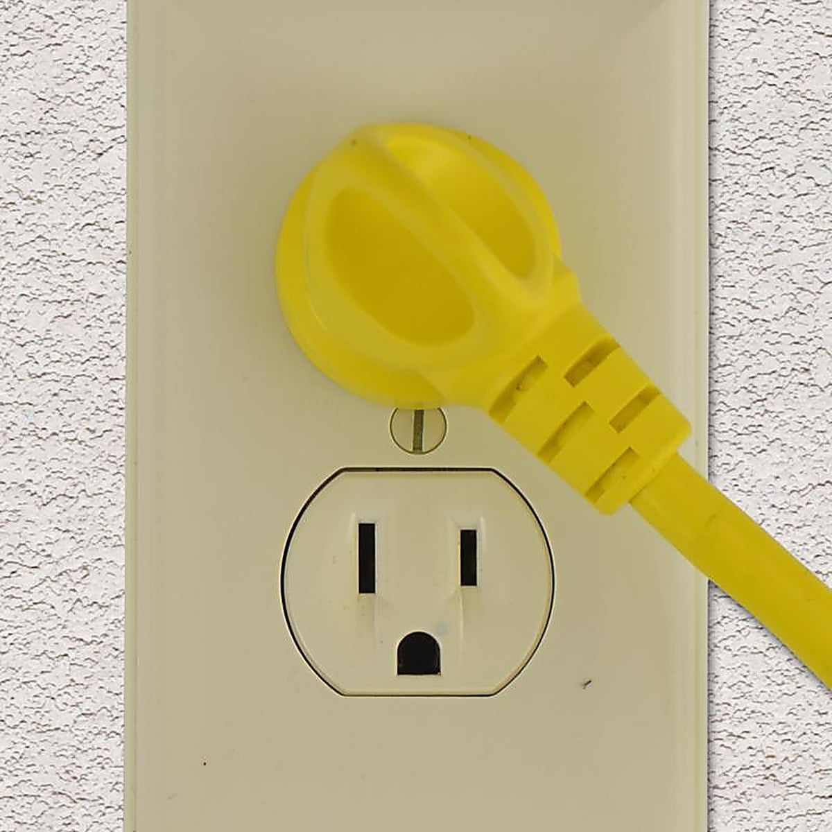 Conntek 24161-108 Indoor or Outdoor 9 ft. L Yellow Extension Cord 16/3 SJTW