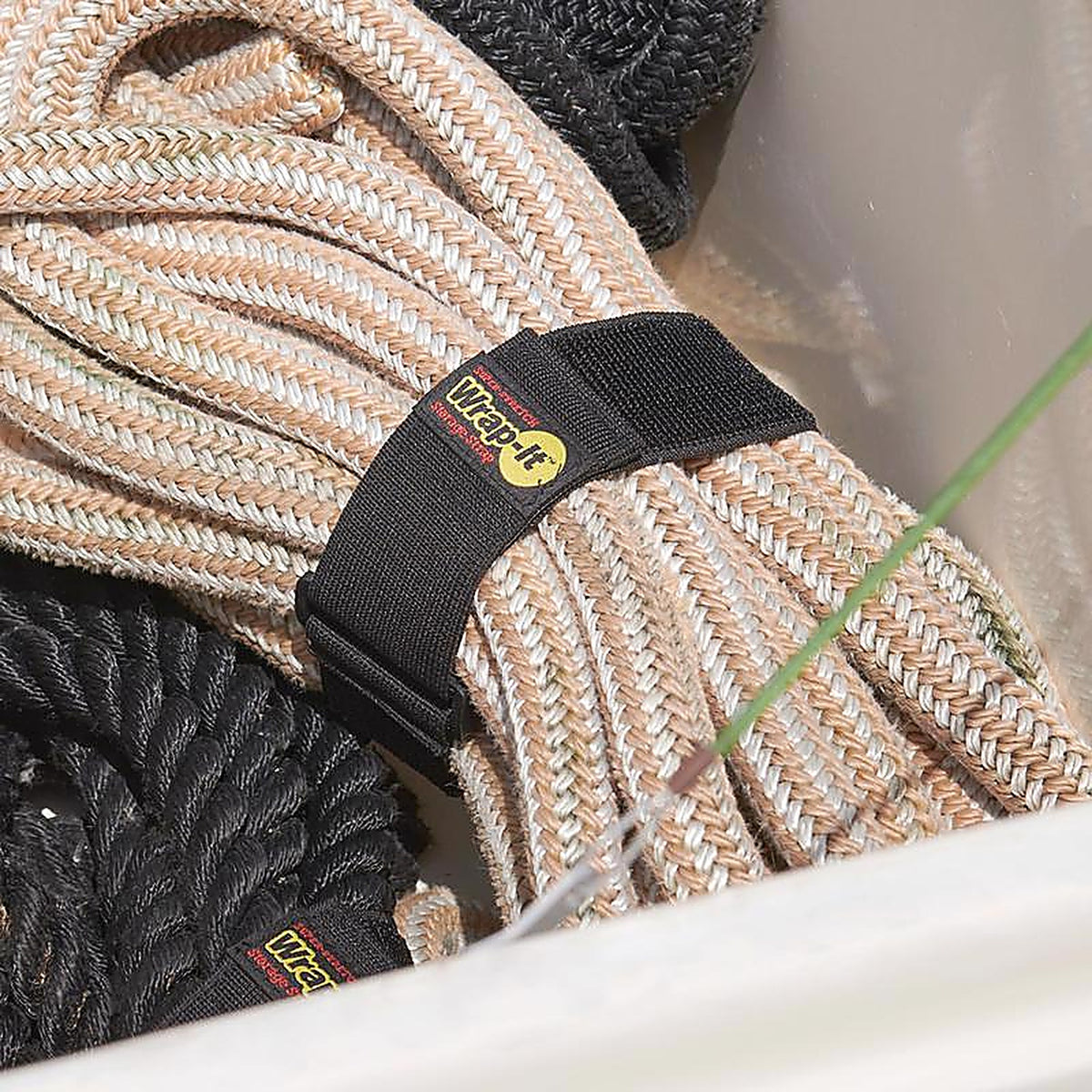 Wrap-It 703-18B Storage Super-Stretch 2 in. W x 18 in. L Black Stretch Storage Straps 10 lb. 3/Pack