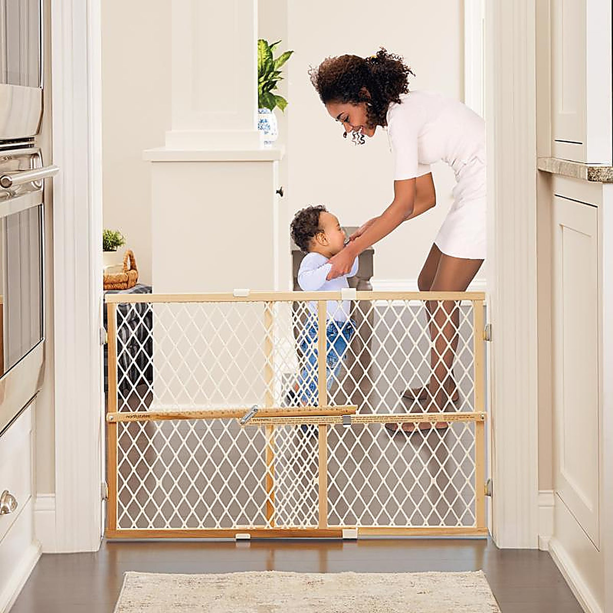North States 4604 Brown 23 in. H x 26.5-42 in. W Wood Child Safety Gate
