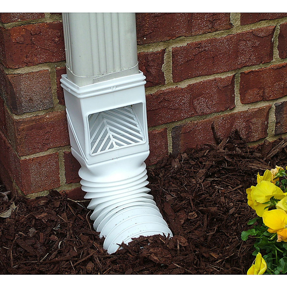 Amerimax 4490 12.75 in. H x 4.625 in. W x 4.625 in. L White Vinyl K Downspout Connector