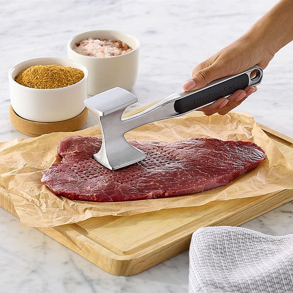 KitchenAid KO119OHOBA 3.35 in. W x 9.45 in. L Black/Silver Aluminum Meat Tenderizer