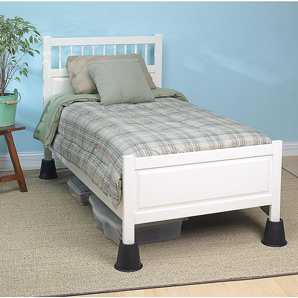 Tempo WWK0562 Range Kleen Plastic Bed Risers Black Round 6.63 in. W x 9.25 in. L 4/Pack