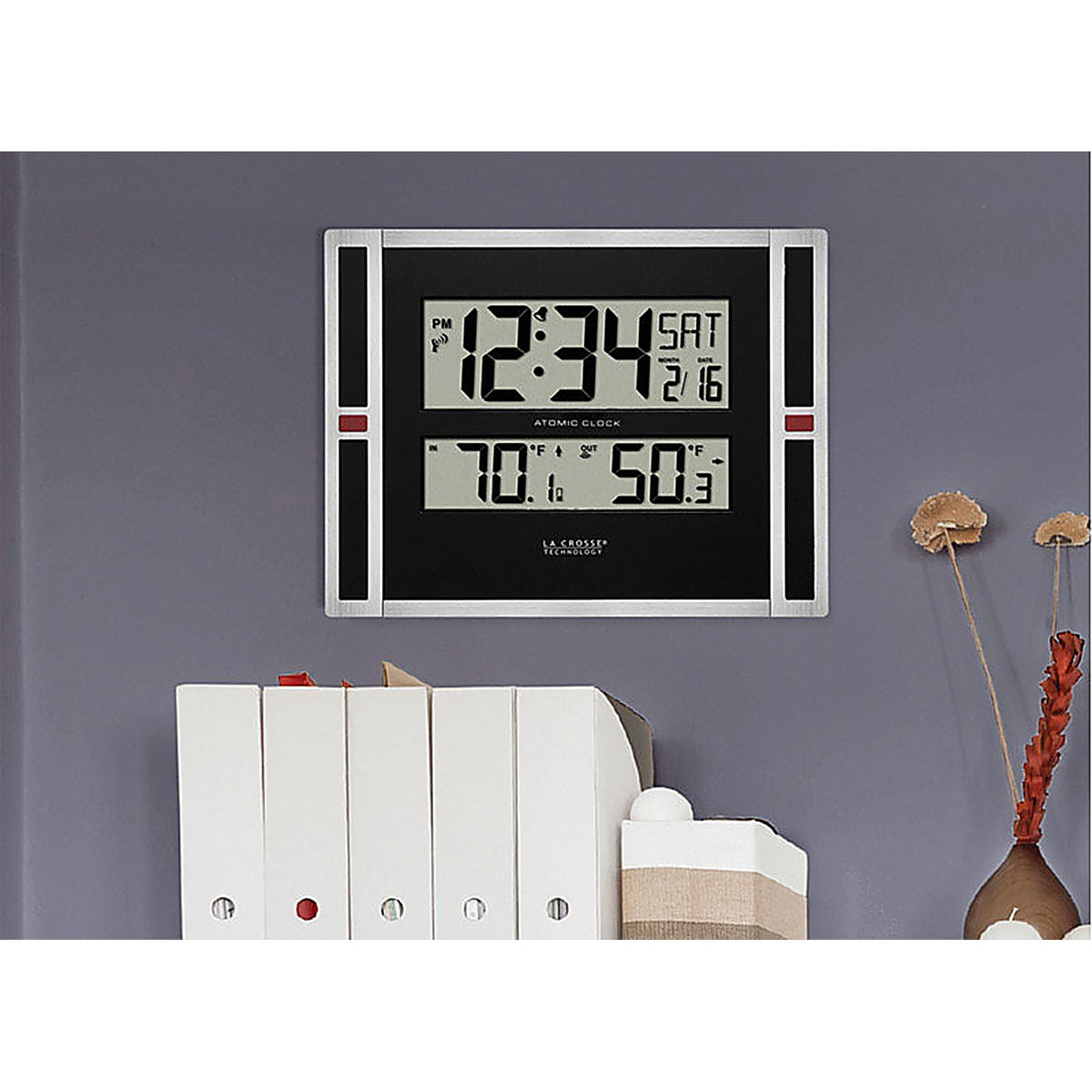 La Crosse Technology 513-149 11 in. L x 1-1/8 in. W Indoor Contemporary Digital Atomic Wall Clock Plastic