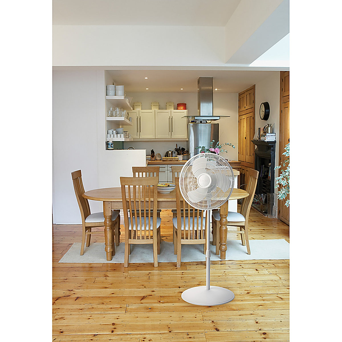 Lasko S16201 47 in. H x 16 in. Dia. 3 speed Oscillating Pedestal Fan