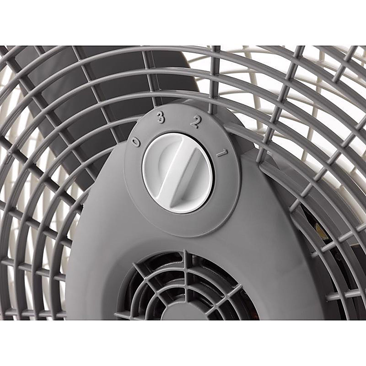 Lasko A20100 26 in. H x 20 in. Dia. 3 speed Air Circulator