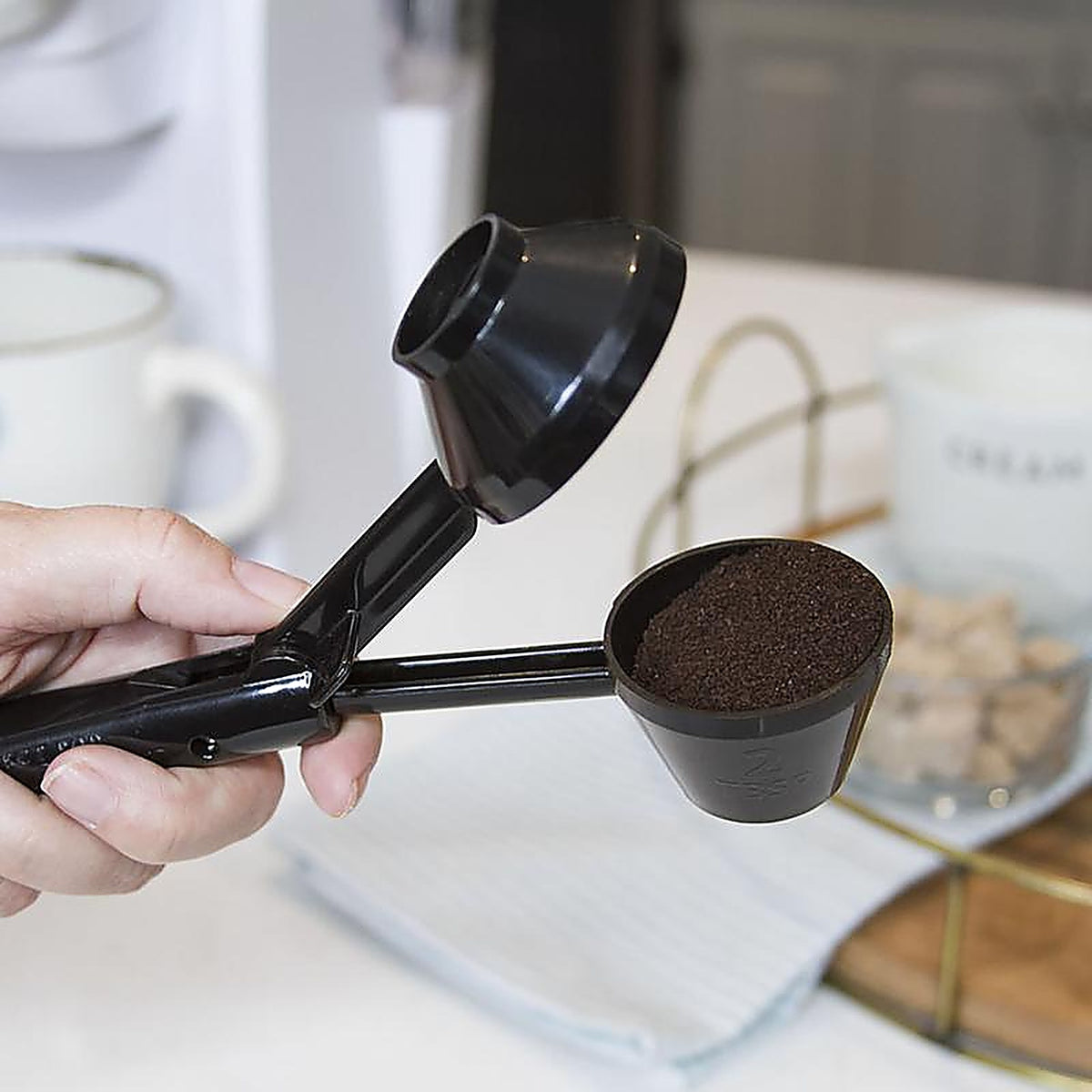 Perfect Pod A03020 EZ-Scoop Black Plastic Scoop/Funnel