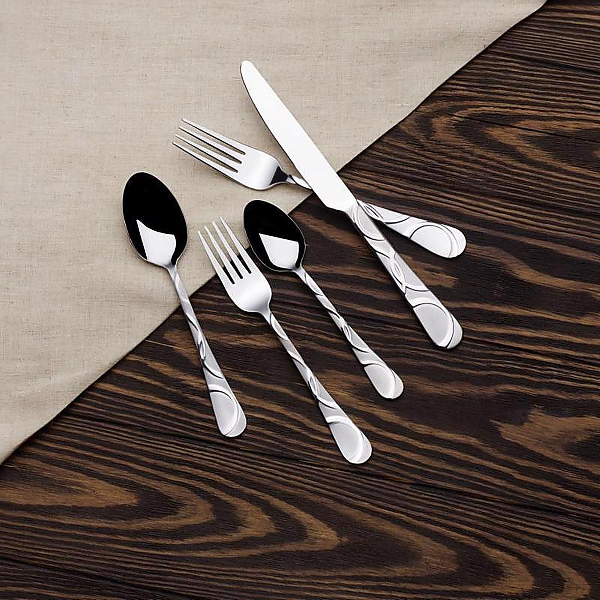Pfaltzgraff 5153138 Silver Stainless Steel Swirl Pattern on handle Flatware Set 20/Pack