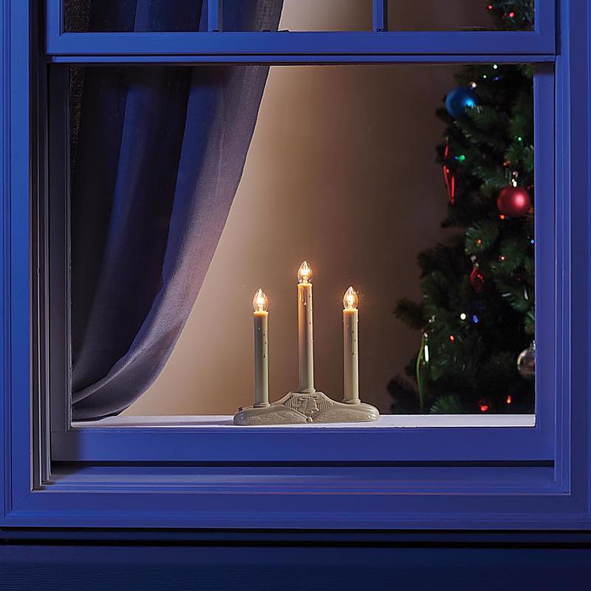 Celebrations 1503-71 White Candolier Christmas Decor